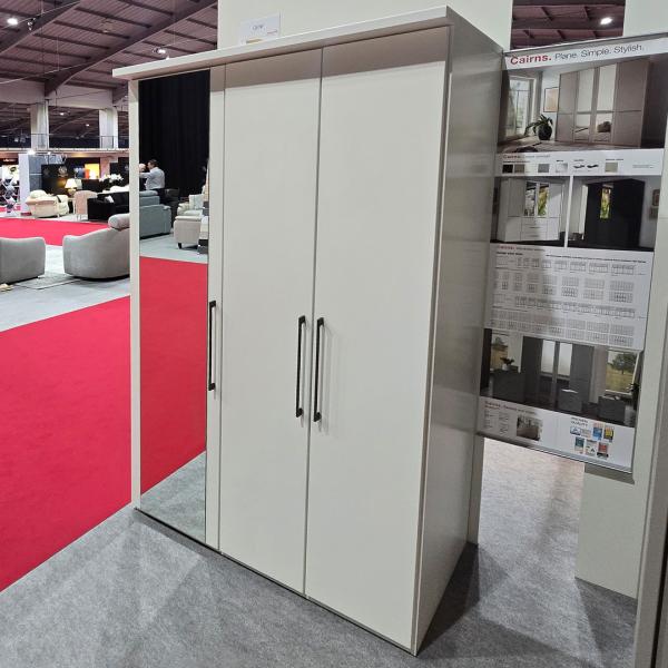 3 Door Robe Stacker Genf 3 Door Robe | Magnum Furniture